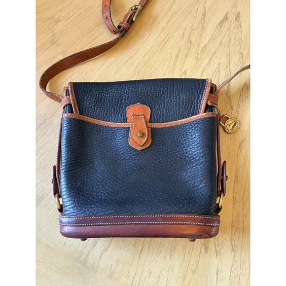 Vintage Dooney & Bourke All Weather Leather Crossbody Bag USA 80s 90s Equestrian - Picture 3 of 16